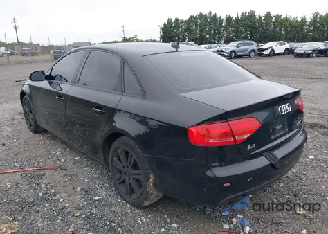 2011 Audi A4 2.0T Premium из США, поврежденный, VIN WAUAFAFLXBN046819